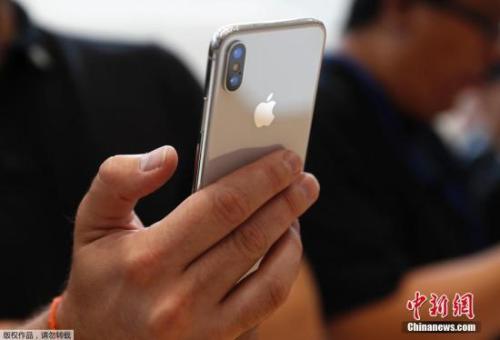 日華媒：愛手機多于愛孩子？家長應(yīng)設(shè)親子時間